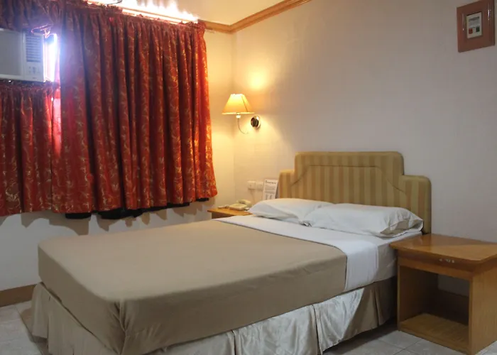 Elegant Circle Hotel Cebu Stadt