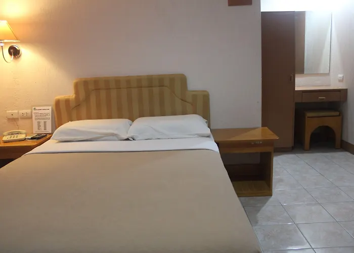 Hotel Elegant Circle
