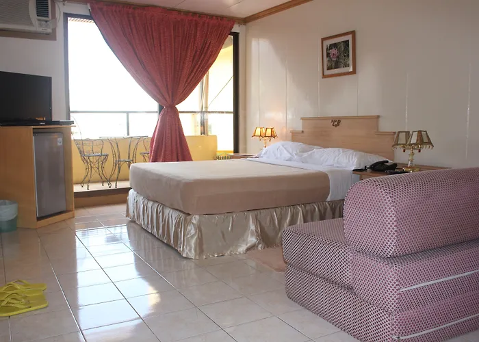 Hotel Elegant Circle Cebu