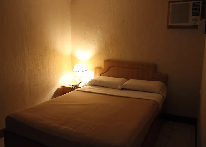 Elegant Circle Hotel