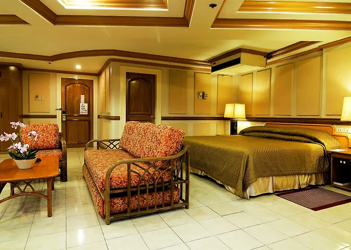 Elegant Circle 3* Cebu Stadt