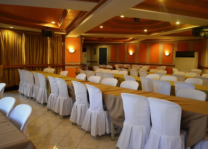 Elegant Circle Hotel Cebu Stadt