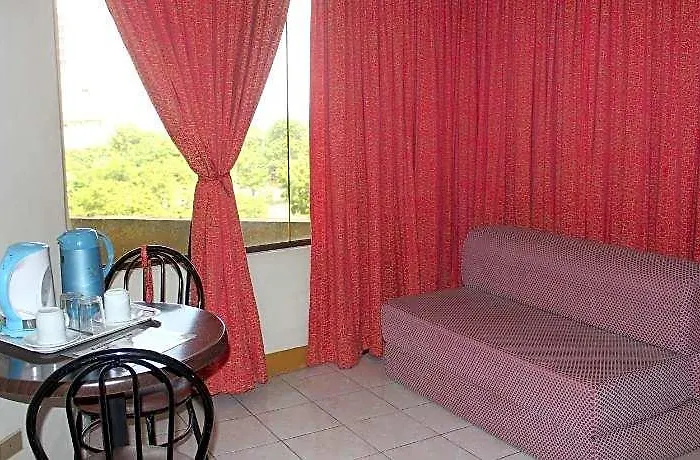 Elegant Circle Hotel 3*