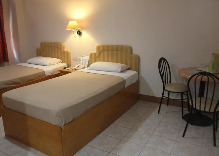 Elegant Circle Cebu